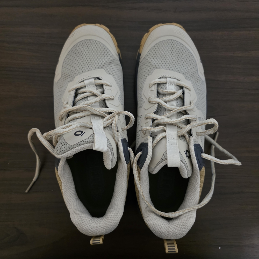 Oboz Beige and Black Hiking Shoes - Picture 2 of 5